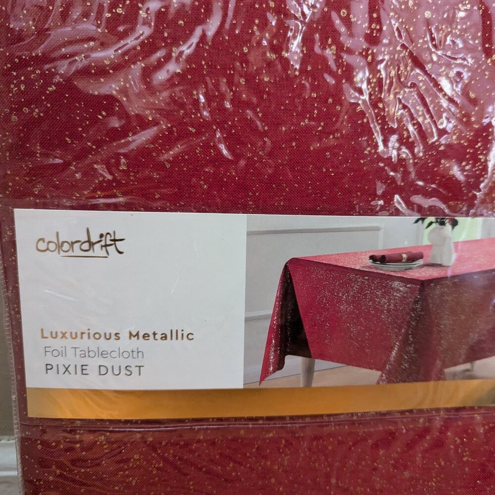 Colordrift Luxurious Red Metallic Foil Tablecloth Pixie Dust 60 x 104" NEW
